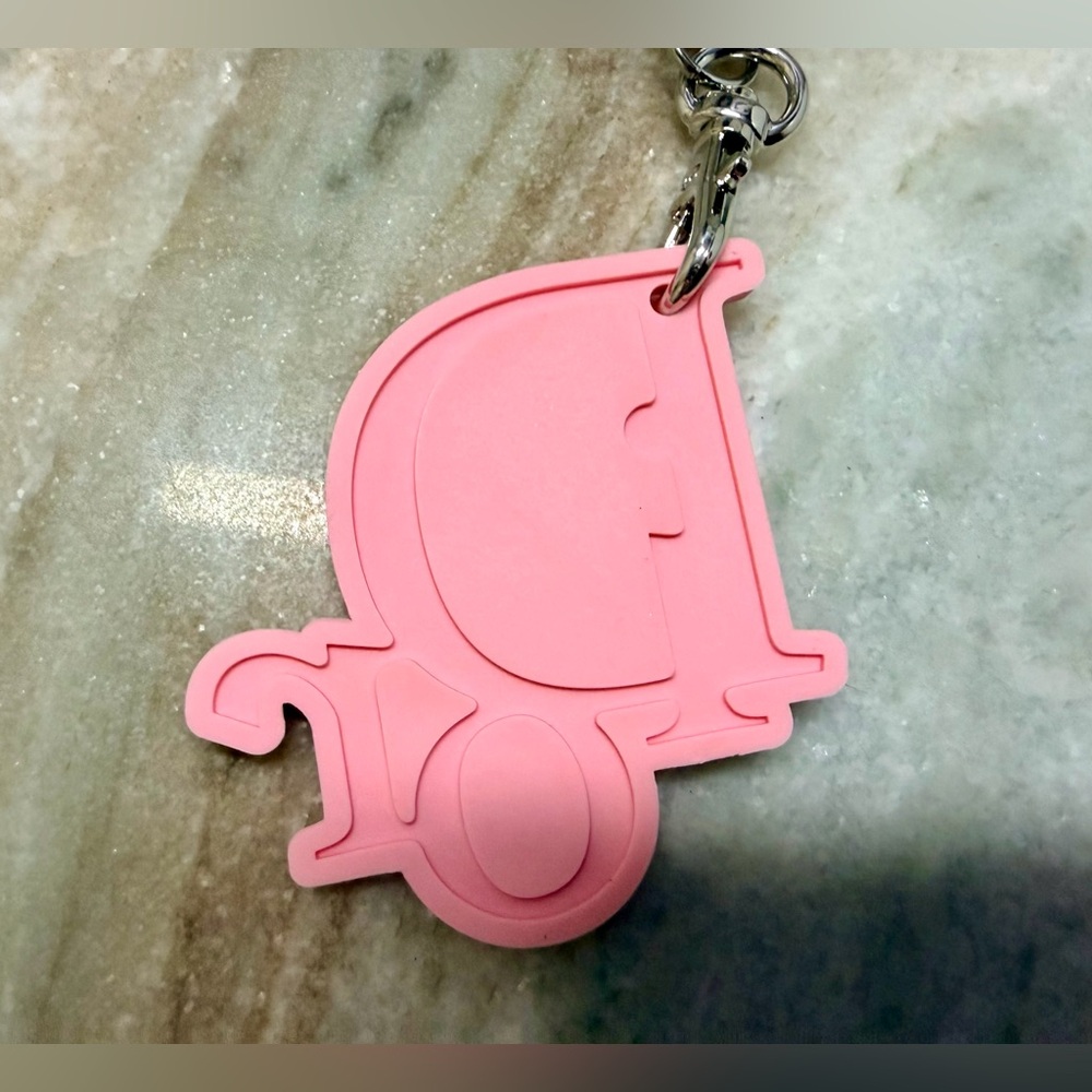 Pink/Silver Dior Addict Rosy Glow Scented “Gum” Keychain New in Bag. SEALED - Picture 9 of 16